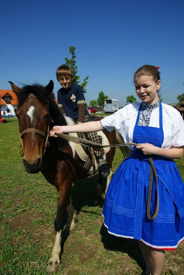 Bukovansky Mlyn Bukovany Luaran gambar